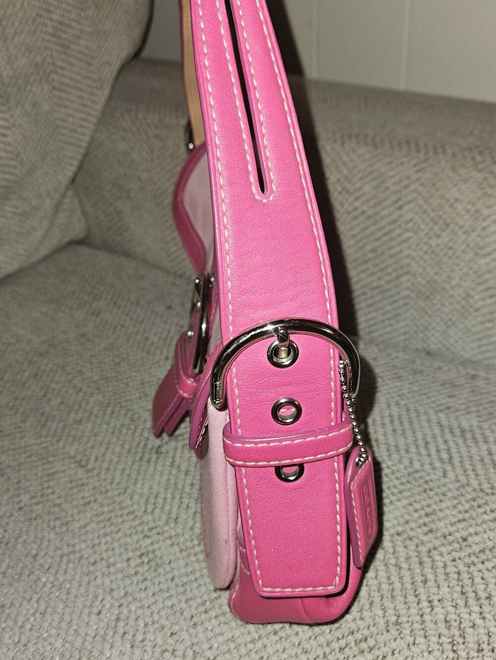 Vintage Coach Y2k Soho Pink Nylon Leather Trim Shoulder Bag Barbie Core - Picture 11 of 13